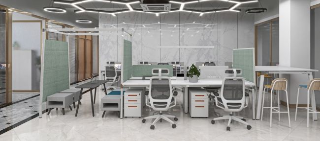 컴퓨터 하얀 높은 등 메쉬 사무실 의자들 4를 위치시키는 가구를 회전시키는 직원